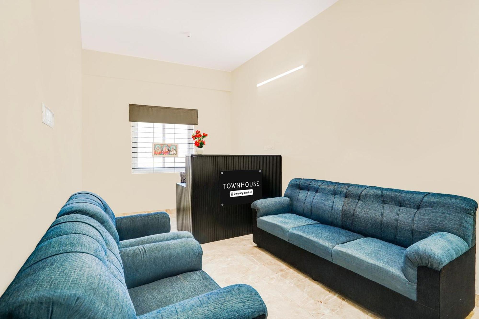 Super Townhouse Hennur Prakruthi Layout Hotel Bangalore